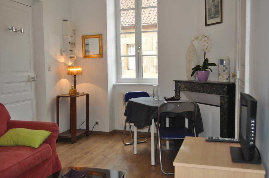 L'Appartement D'Aymar Moulins  Exteriér fotografie